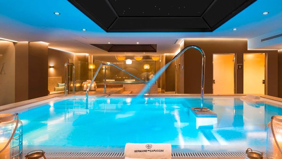 amare-spa-pool